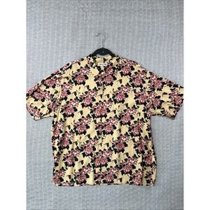 UNIQLO Shirt Men XL japan Hawaiian Flowers Boston MFA Button Up Short Sleeve
